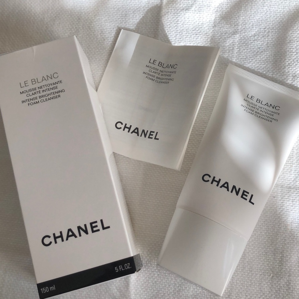Chanel Le Blanc Intense Brightening Foam Cleanser